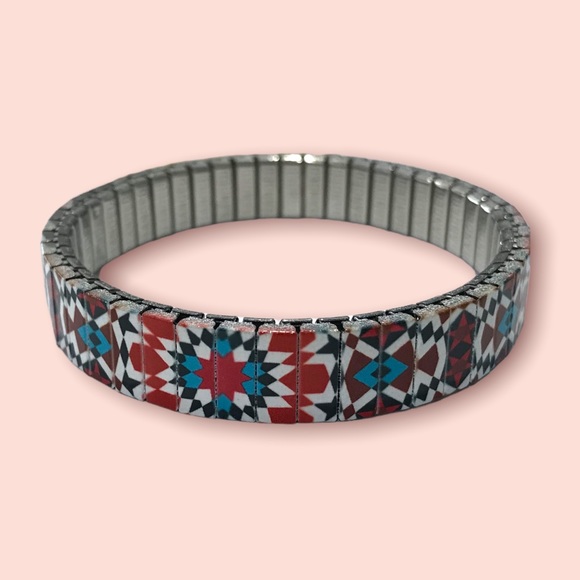 Geometric Pattern Bracelet in Red Blue and White Upcycled / Repurposed Watch - Picture 4 of 5
